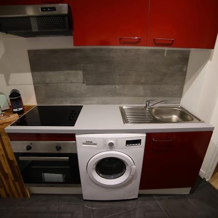 Pop Appart Appartement Artiste Configure En Galerie Dart A 200 M Du Centre Ville Avec Parking Prive Et Securise Gratuit Dans Copropriete أفينيون المظهر الخارجي الصورة