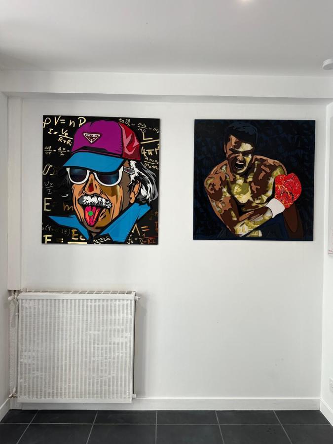 Pop Appart Appartement Artiste Configure En Galerie Dart A 200 M Du Centre Ville Avec Parking Prive Et Securise Gratuit Dans Copropriete أفينيون المظهر الخارجي الصورة
